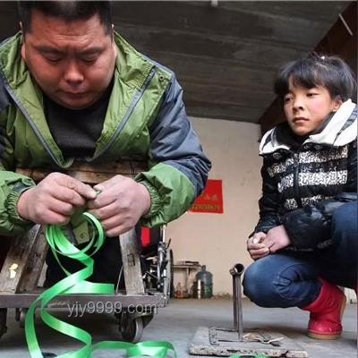 久坐打工人如何高效应对，偷练爬行背后的健康诉求