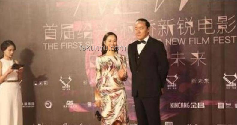 唐嫣方否认迟到传言，揭秘娱乐圈剧组工作真相