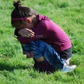 抑郁症少年与老师的批评：站在一起的力量