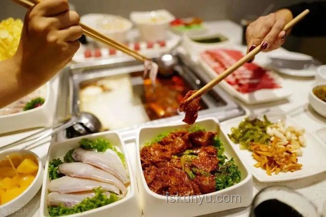 海底捞多元化经营：卖盒饭背后的故事